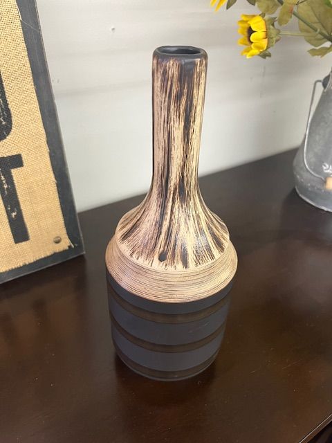 BROWN VASE