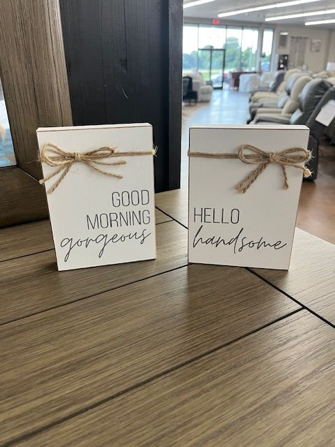 HELLO / GOOD MORNING