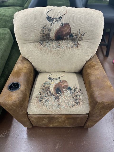 TWEEN RECLINER