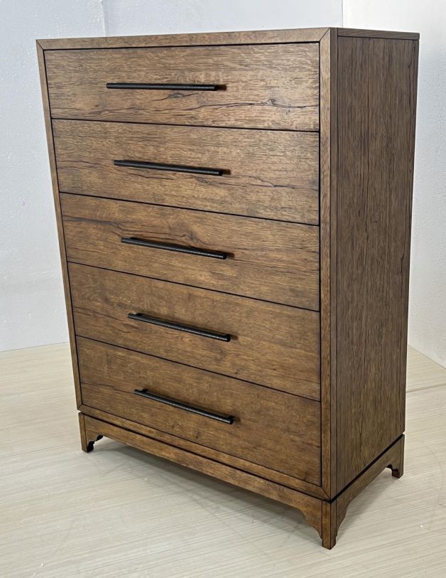 Calhoun Chest