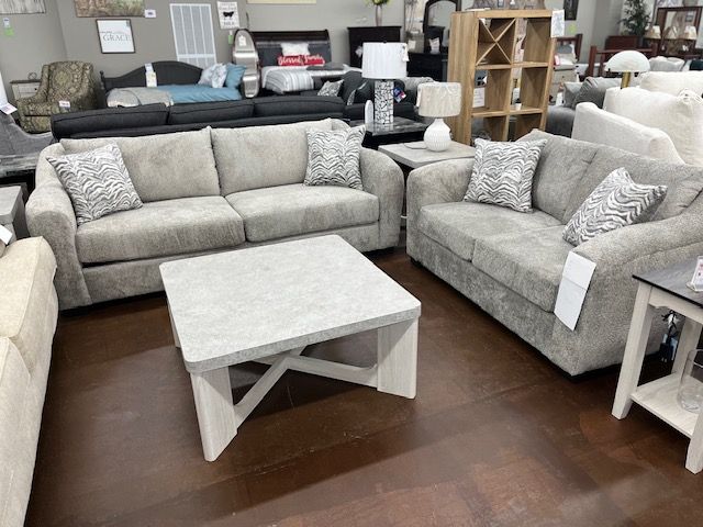 LOVESEAT