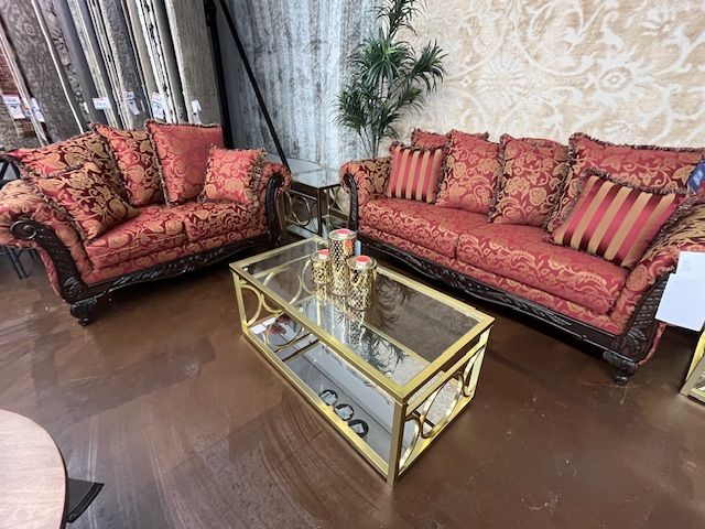 LOVESEAT