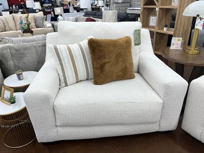 CHAIR 1/2