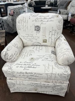 ACCENT CHAIRS