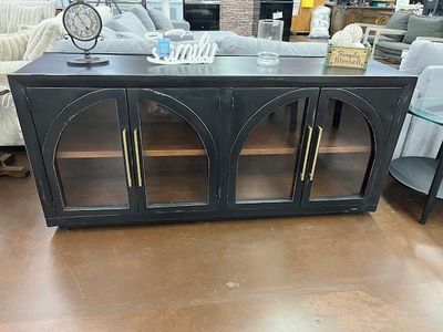 CREDENZA