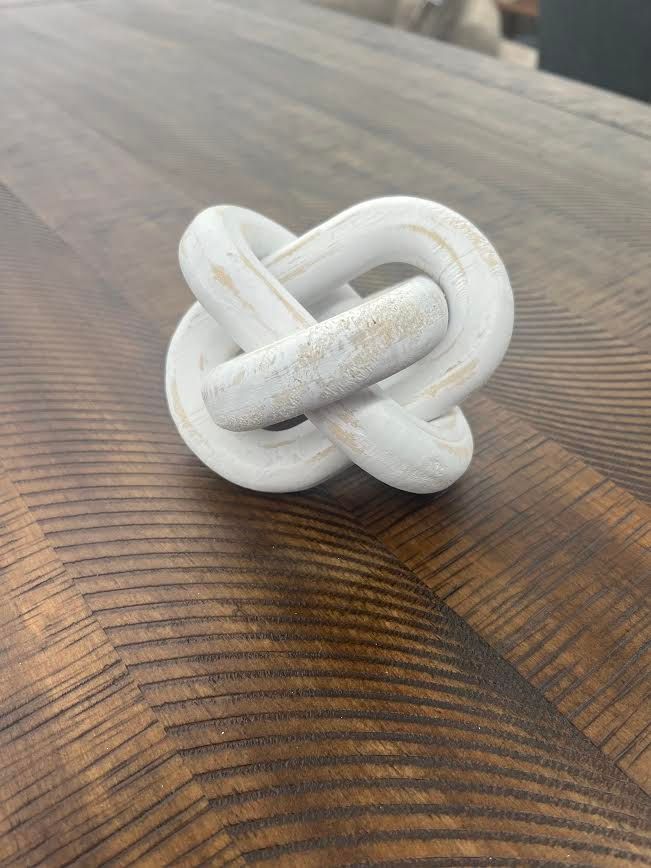 White Wood Knot