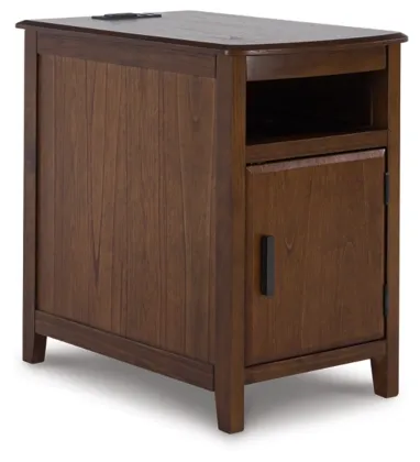 Devonsted Chair Side End Table  T310-117