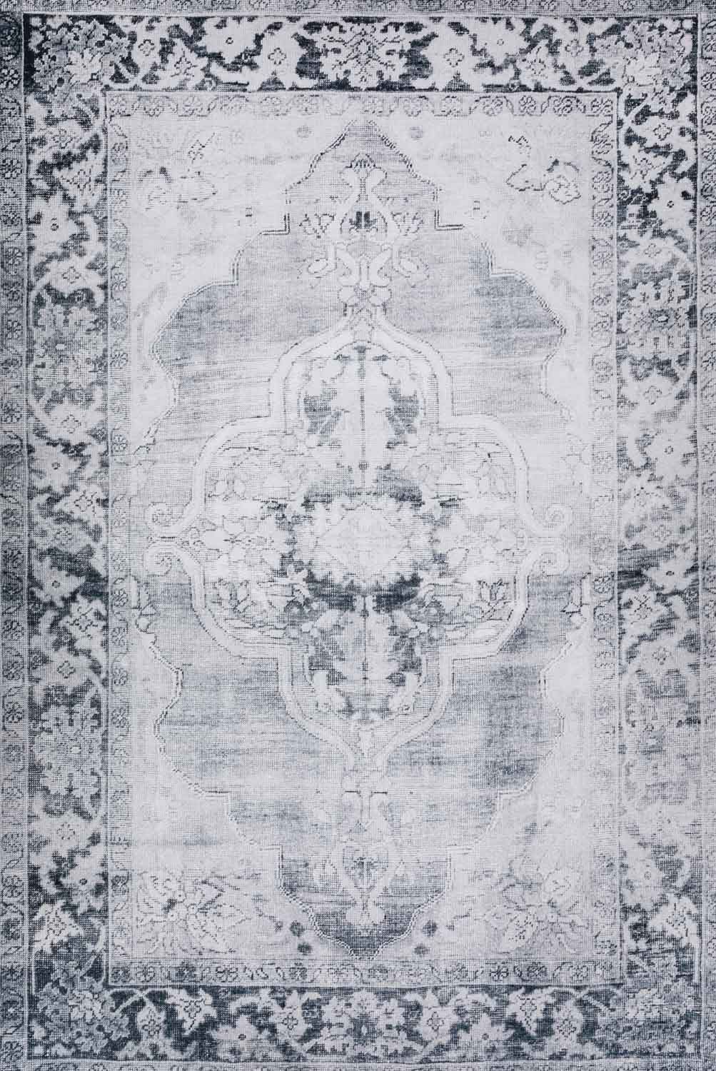 Amanti  Granite 5' x 7'7" Rug AM1GR5X8