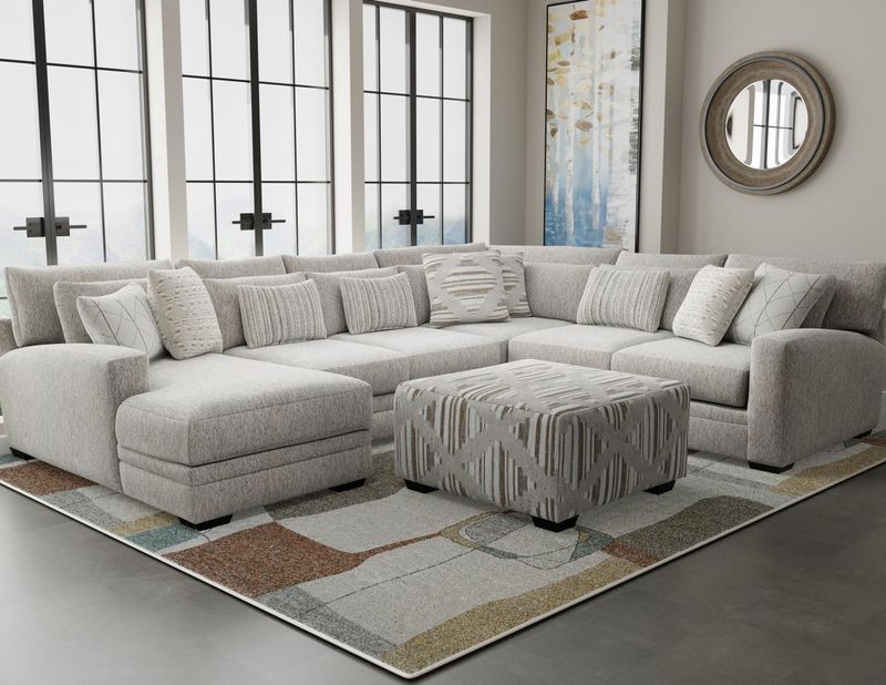 BRIGHTON SECTIONAL W/CHAISE  5833NARC/32RF/35LF