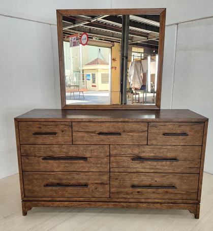 Calhoun  Dresser & Mirror