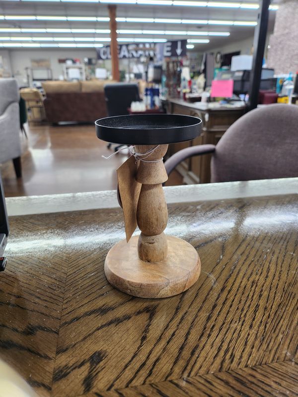 MANGO WOOD CANDLE HOLDER