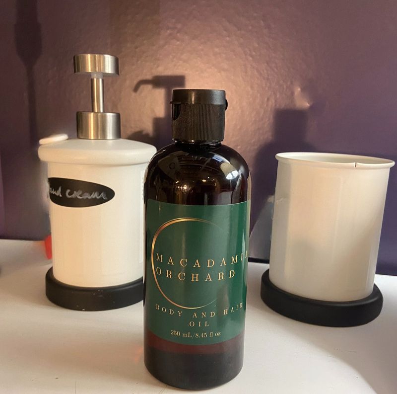 Why Macadamia Orchard Body and Hair Oil is the Best Body Oil You’ll Ever Use