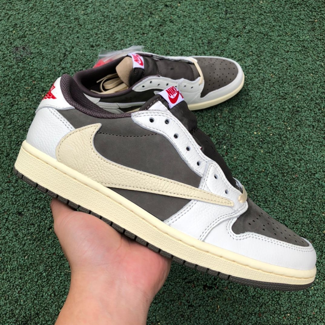 Air Jordan 1 Low Travis Scott Reverse Mocha (DribbleDreamers Exclusive)
