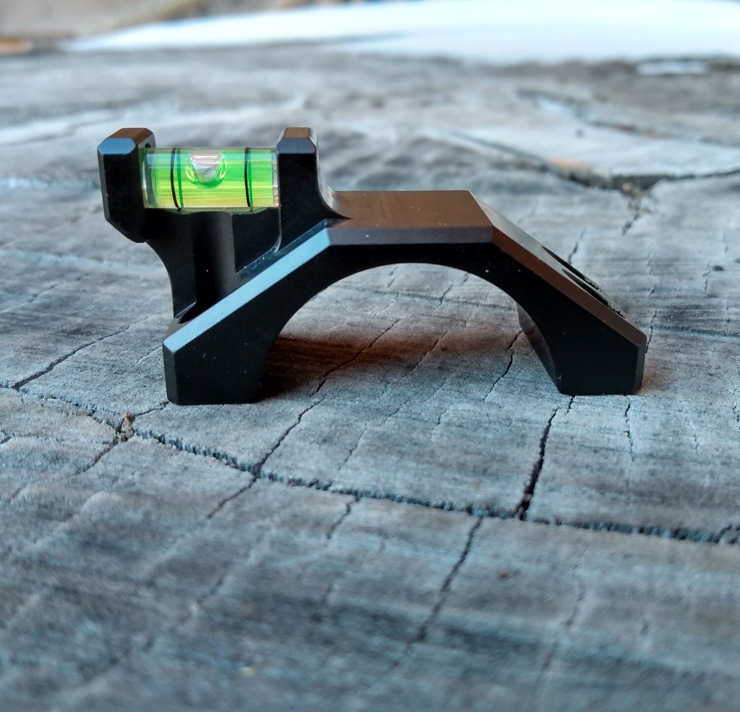 Hawkins Offset Level Top Ring
