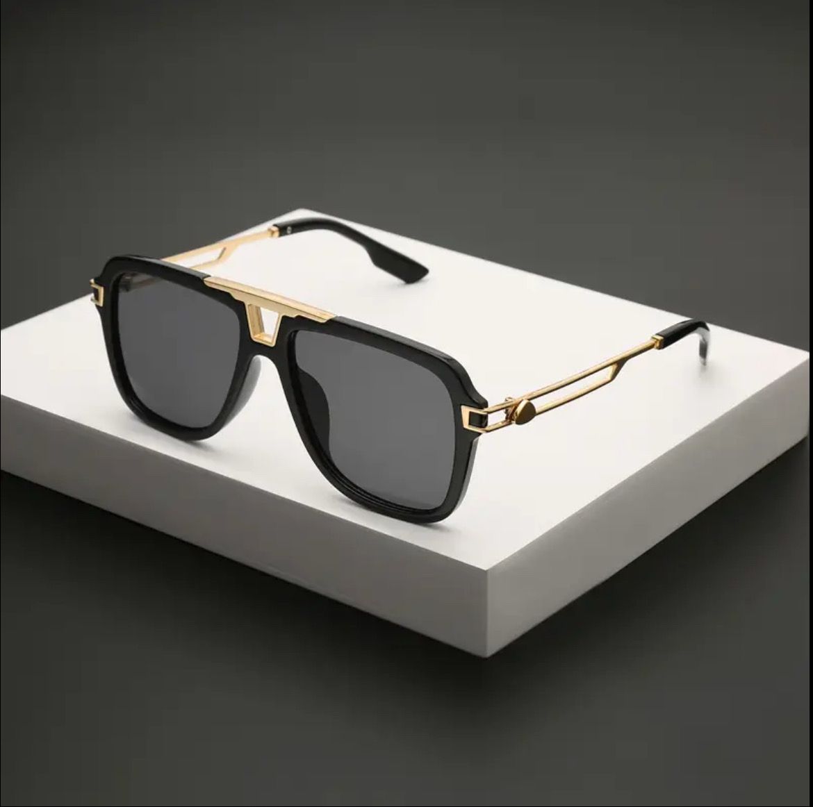 Nova Eclipse Polarised shades - Black Grey