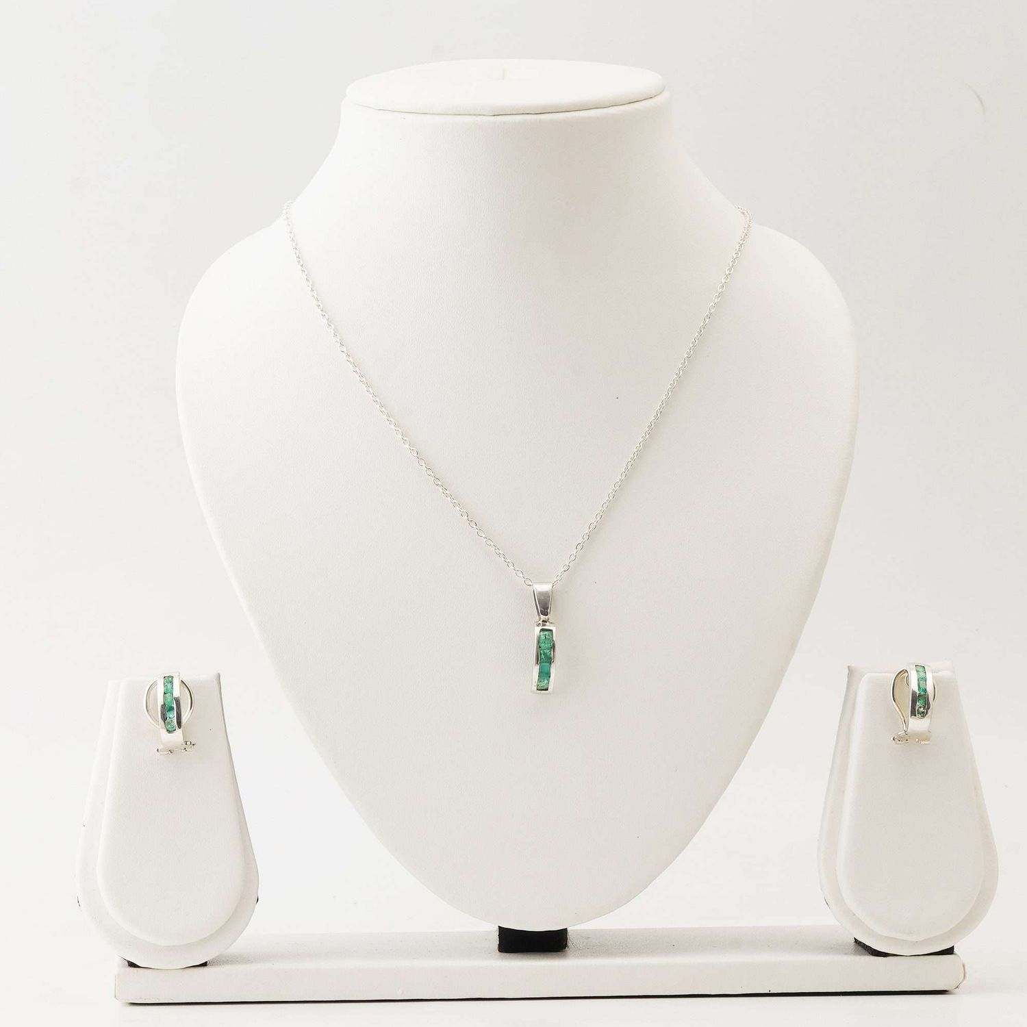Set Emerald Dangling with Pendant &amp; Earrings in Italian Silver