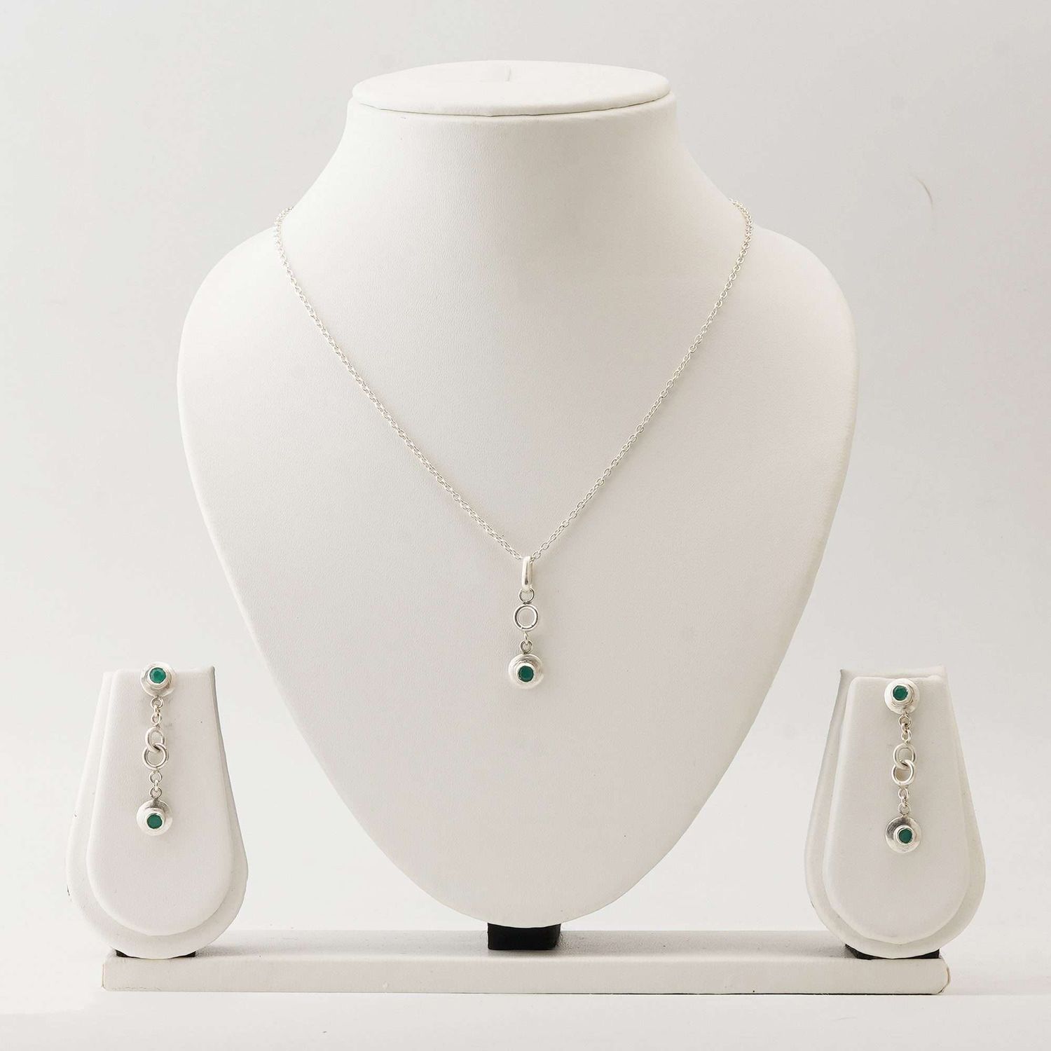 Round Emerald Set with Pendant &amp; Earrings in Italian Silver