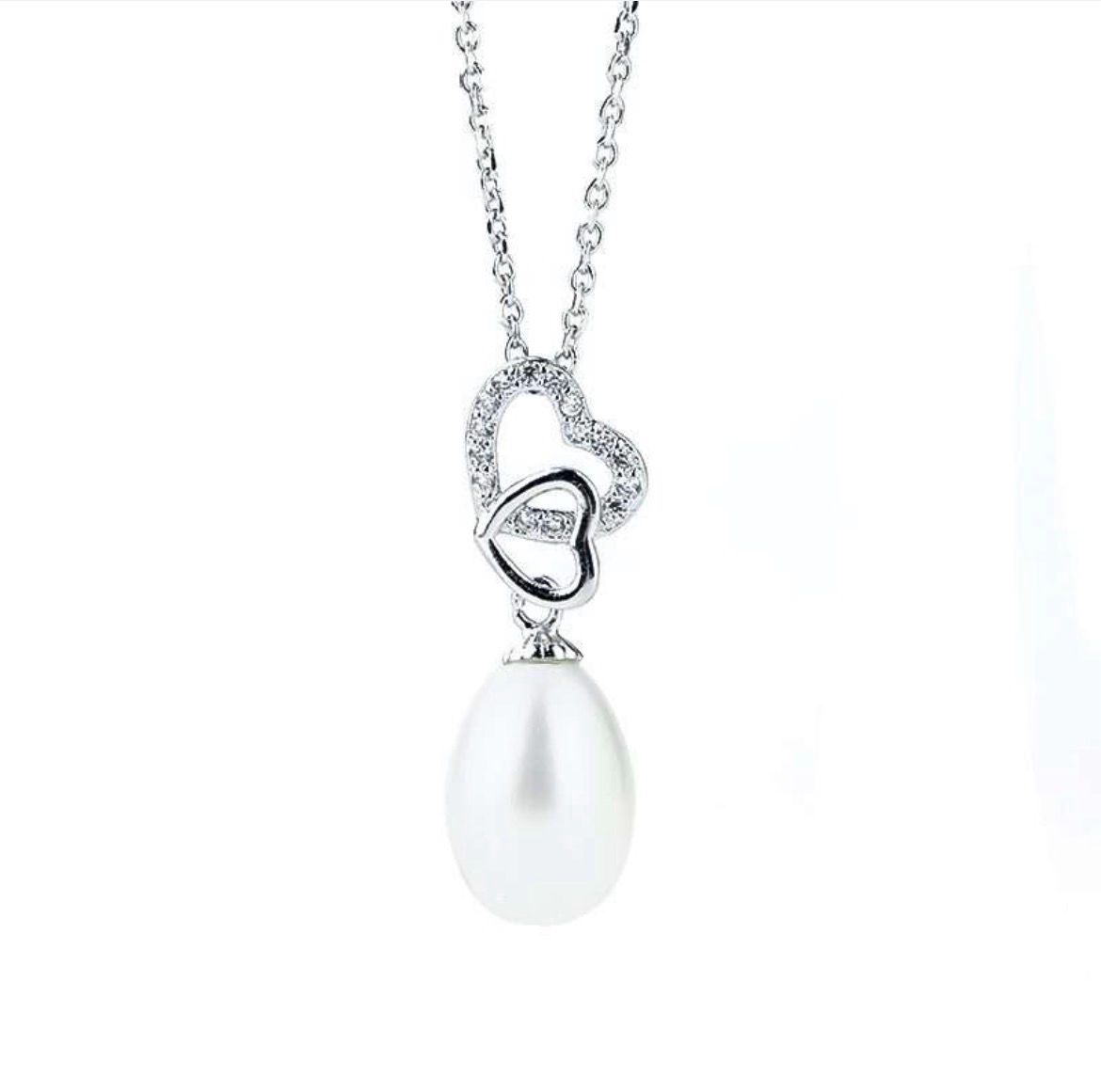 Toro Signature Pearl Heart Pendant