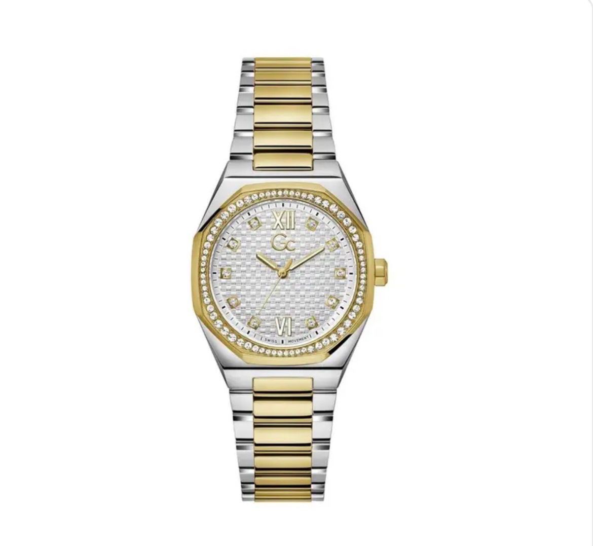 Two-Tone Crystal Bezel Watch – 34mm