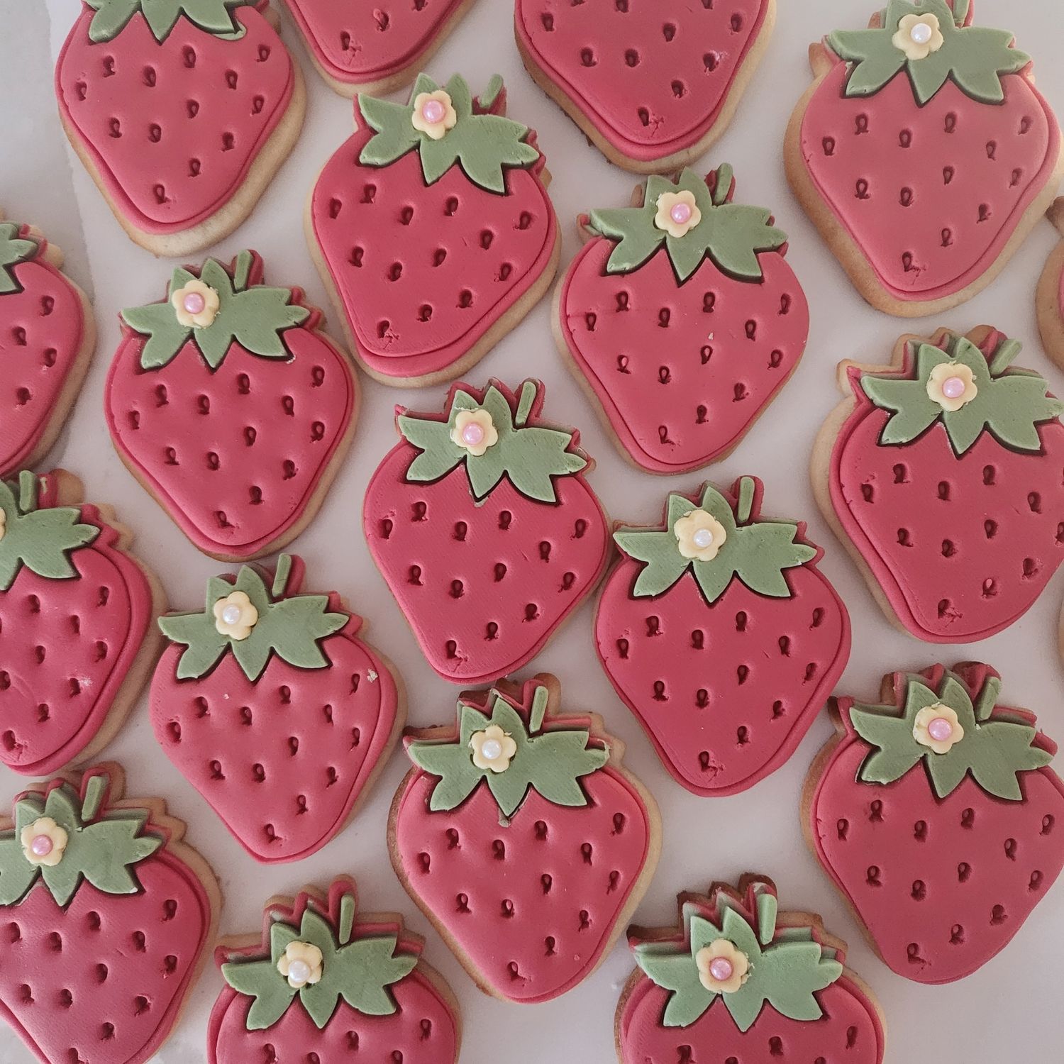 Strawberry cookies 2 pack