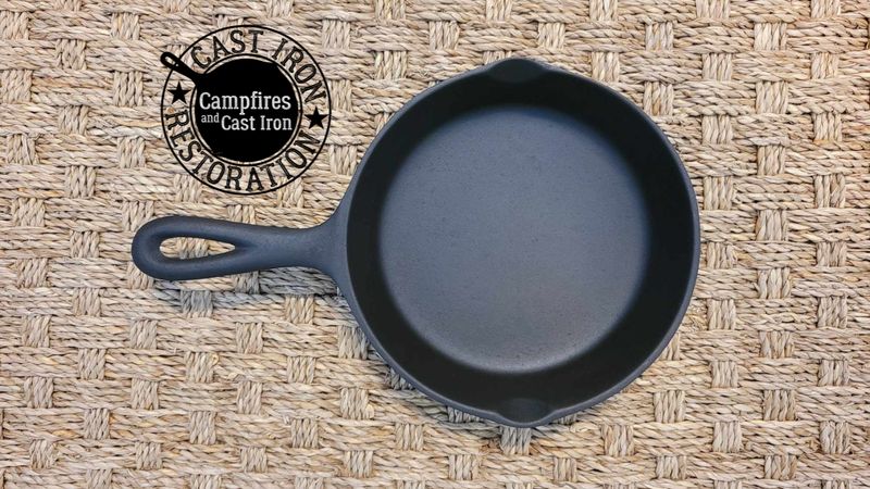 Vintage 3-Notch Lodge #3 Cast Iron Skillet