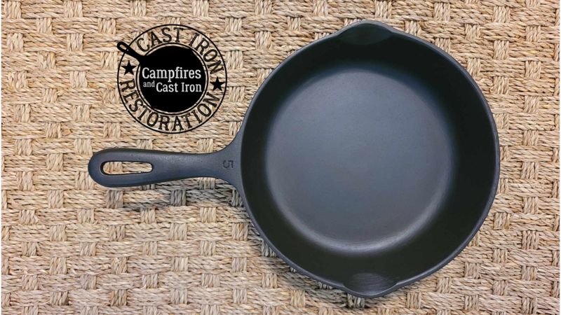 Unmarked Wagner #5 Cast Iron Skillet (1940s)