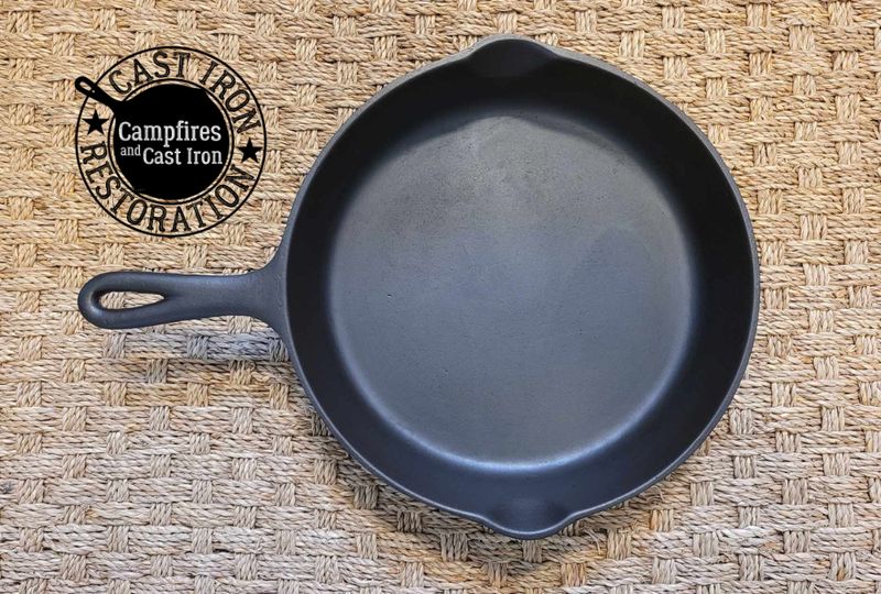 Birmingham Stove & Range (BSR) #8B Red Mountain Series Cast Iron Skillet (1930s)