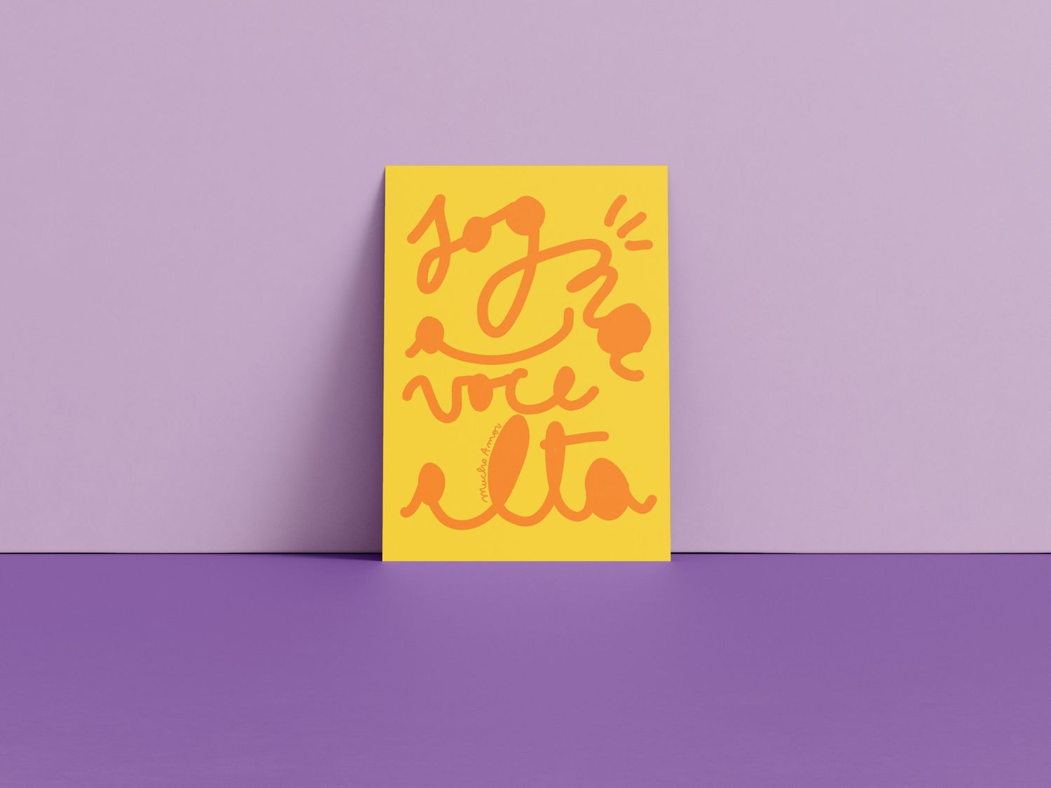 Amorino di Mucho Amor con la frase "sogna a voce alta", biglietto in carta riciclata