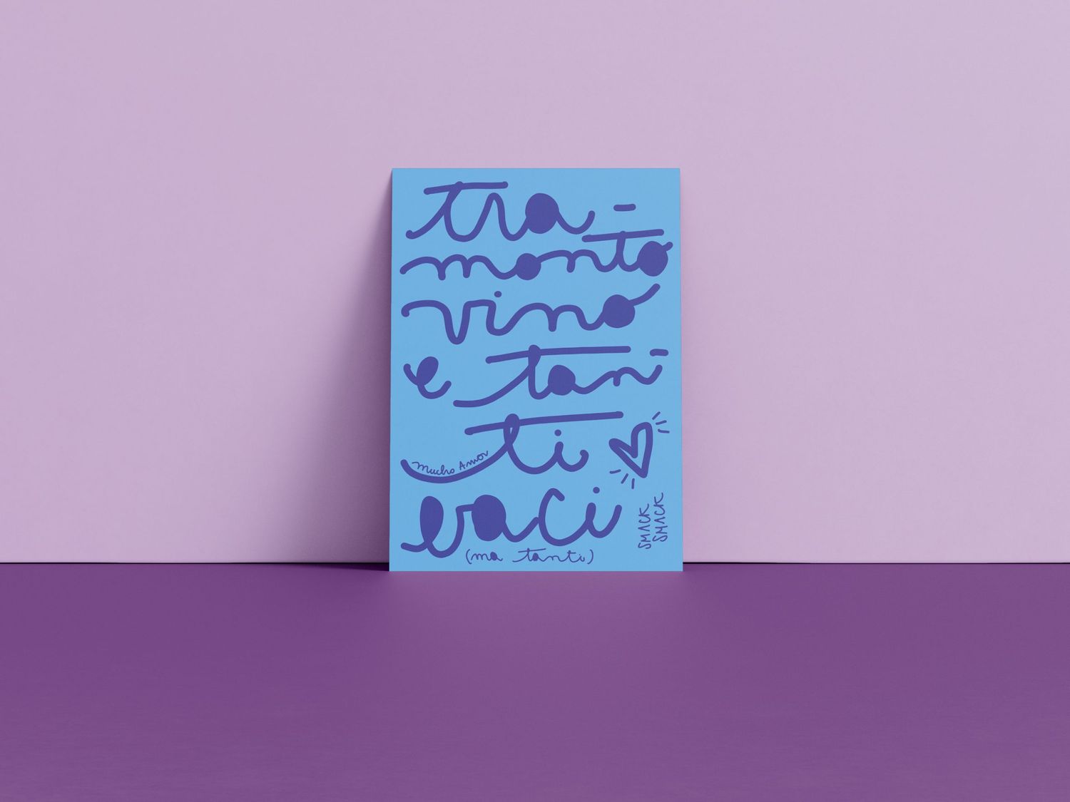 Amorino di Mucho Amor con la frase "tramonto vino e tanti baci", biglietto in carta riciclata