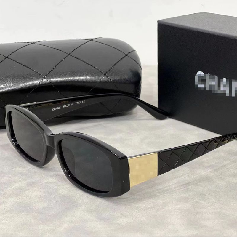 Lunettes de soleil ovale célébrité pour Femmes de haute qualité à la mode et style Lunettes de soleil ovale célébrité pour Femmes de haute qualité à la mode et style