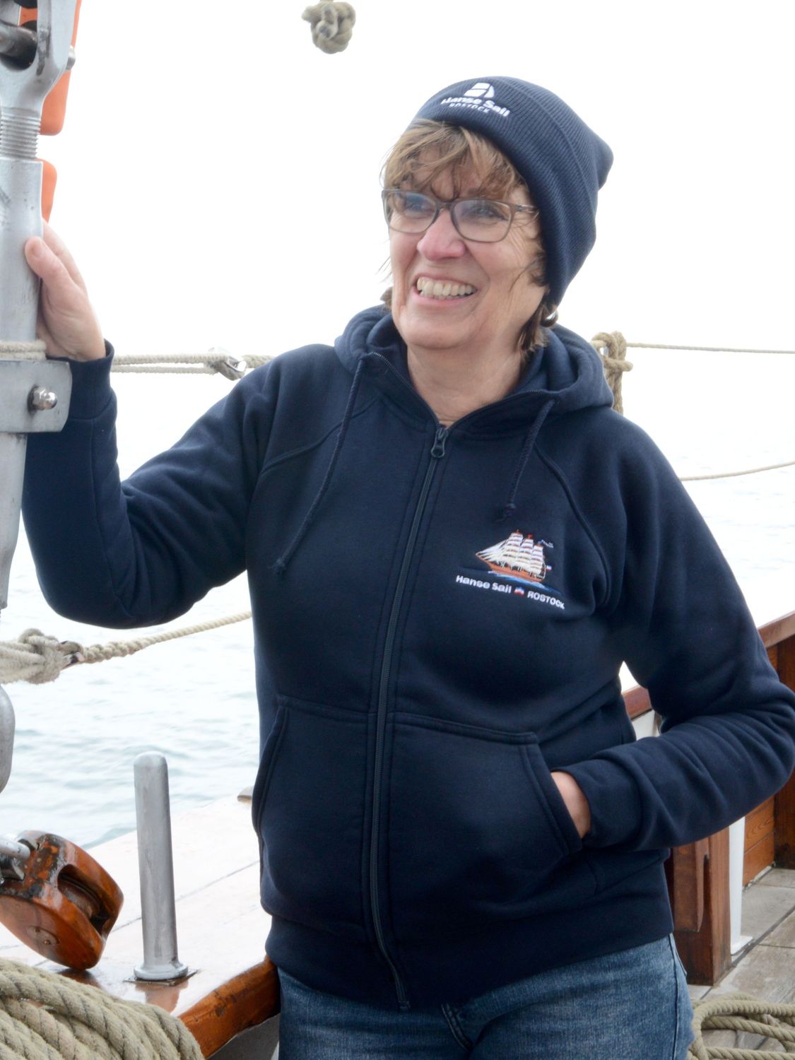 Sweatjacke mit Kapuze