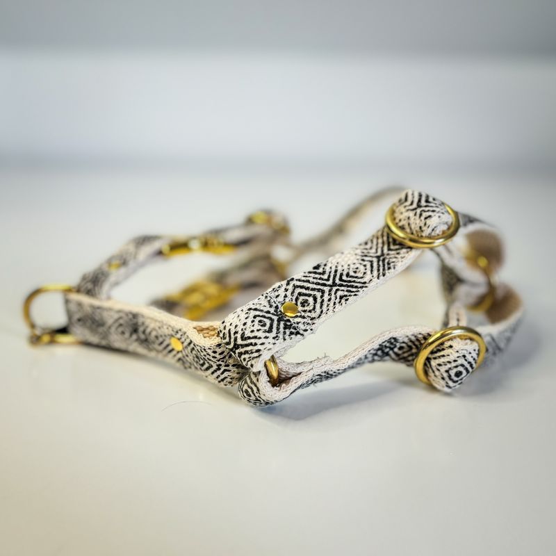 bestempeltes Hundegeschirr "Boho Glam“- individuell