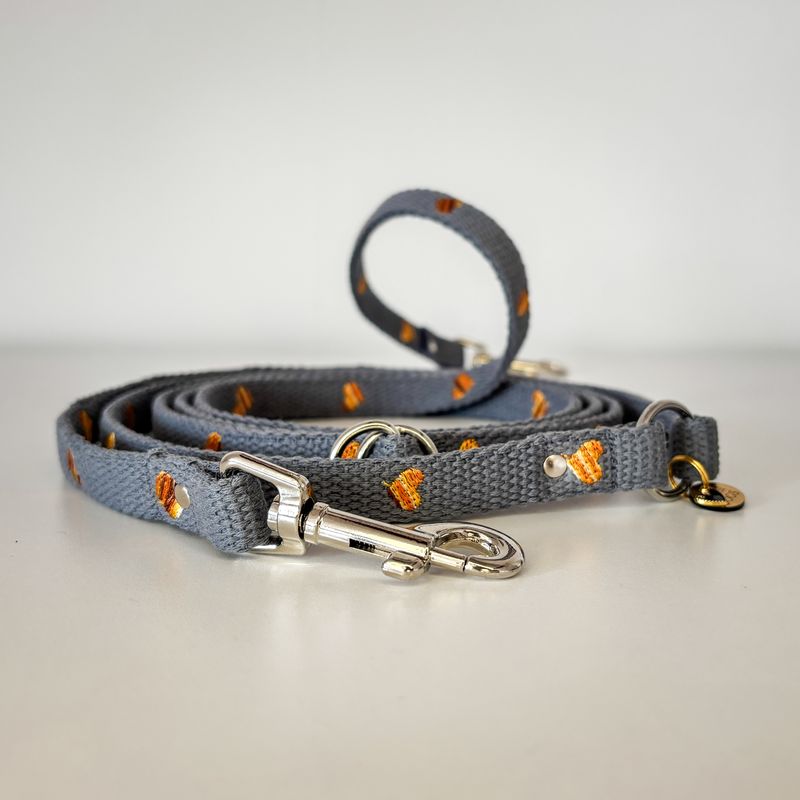 Motiv bestickte Hundeleine "Nature Grey"