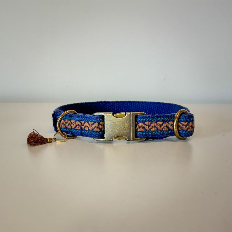 besticktes Hundehalsband ""Nature Blue""