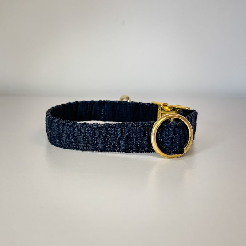 handgefertigtes Halsband "Black Pearl"