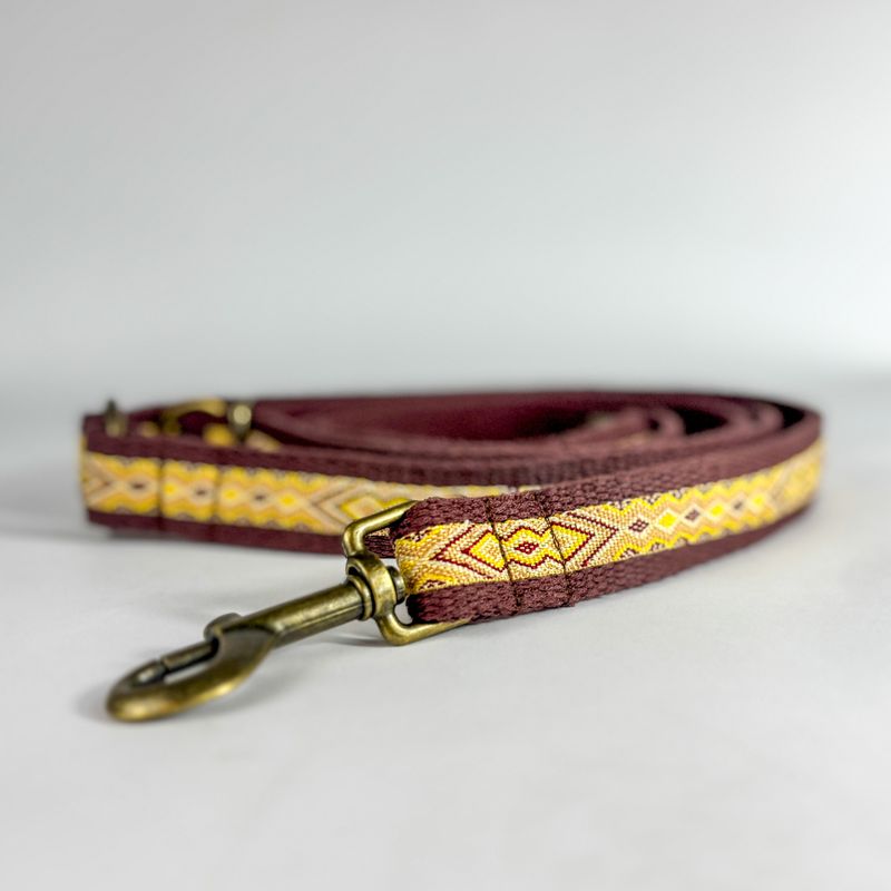handgemachte Hundeleine "Golden Tribe"