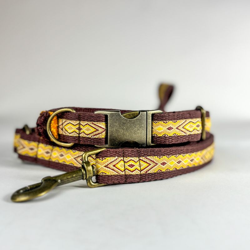 handgemachte Hundeleine "Golden Tribe"