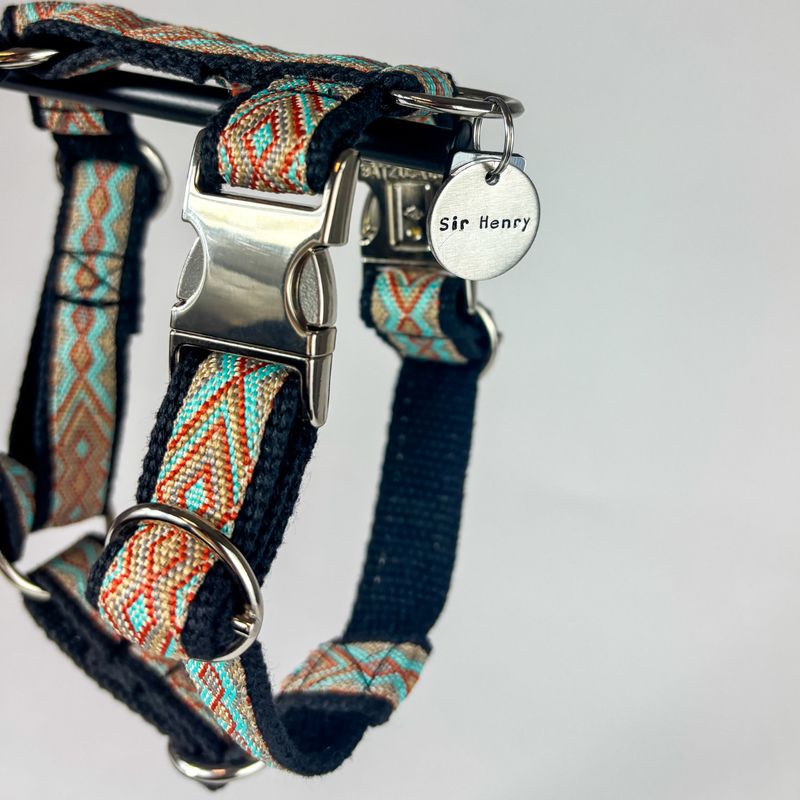 Handgefertigtes Hundegeschirr „Golden Desert“ – für Alltag & Abenteuer
