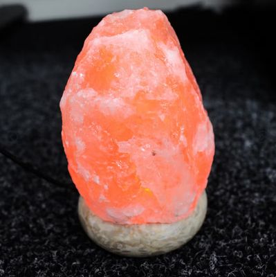 Lámpara de sal natural USB de calidad - 11,5 cm