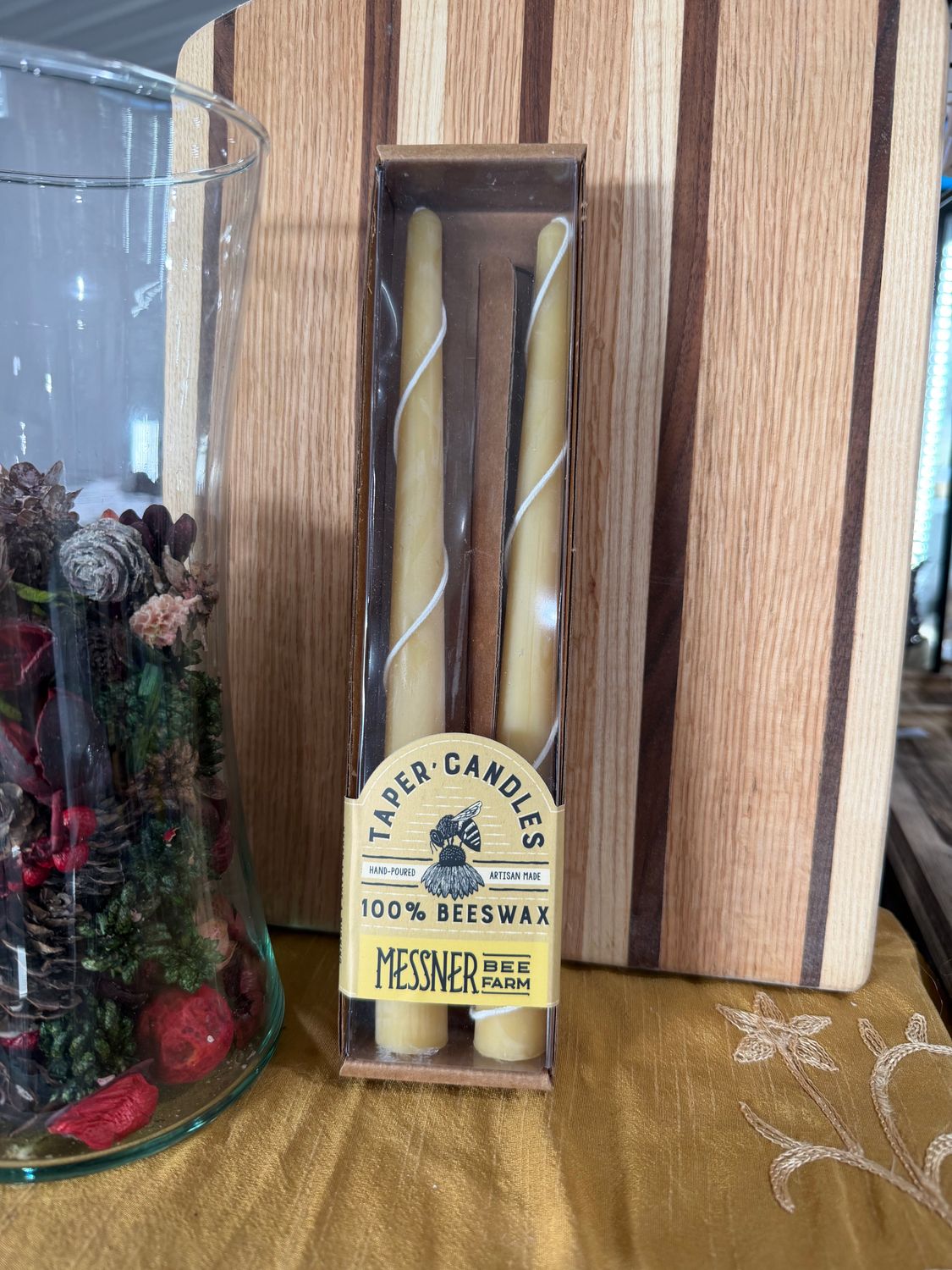 Beeswax Candle, Design: Taper