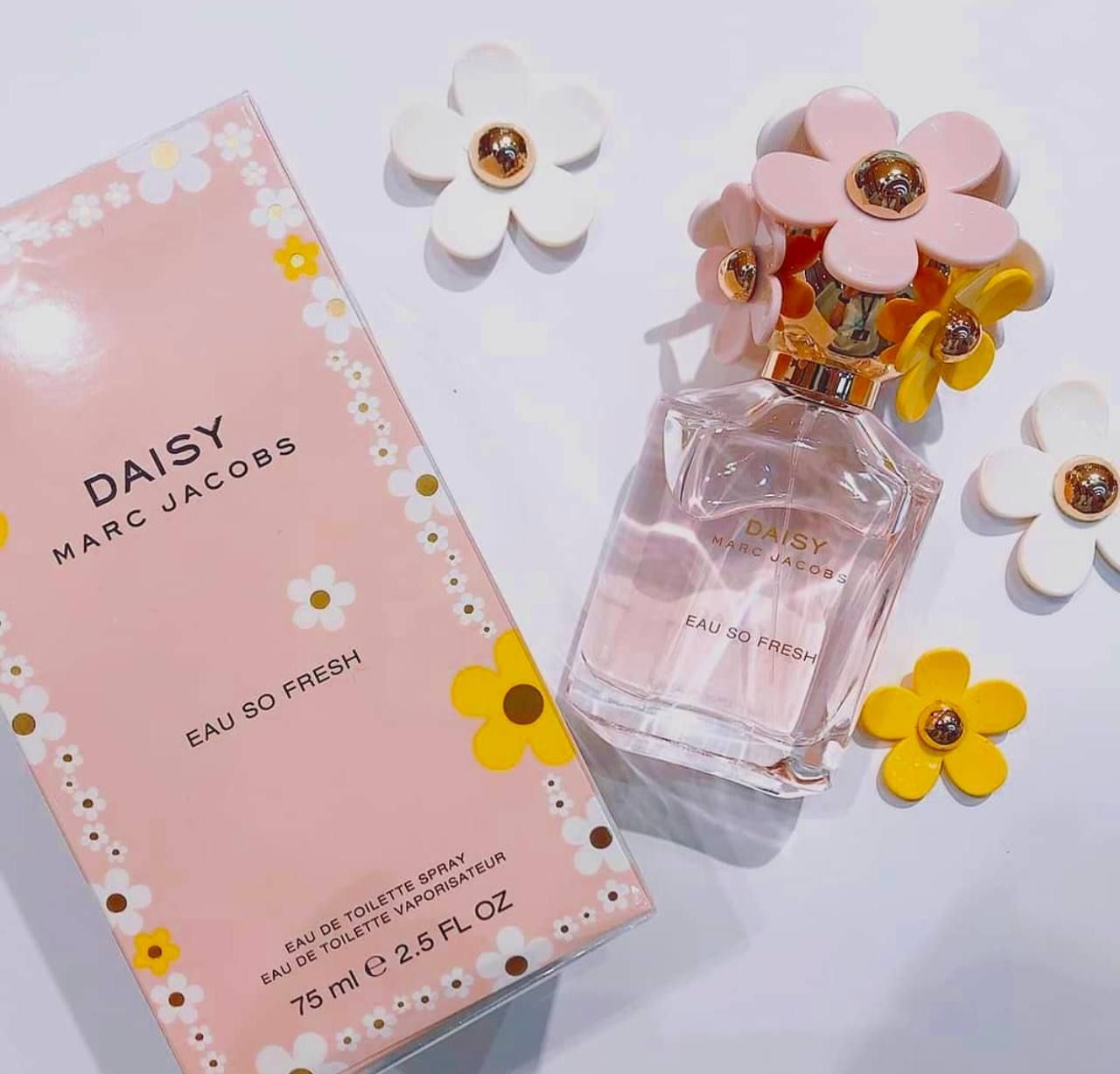 Marc Jacobs Daisy Eau So Fresh Eau De Toilette Spray for Women, 2.5 Ounce