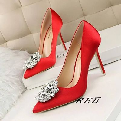 Shoes - Lady's