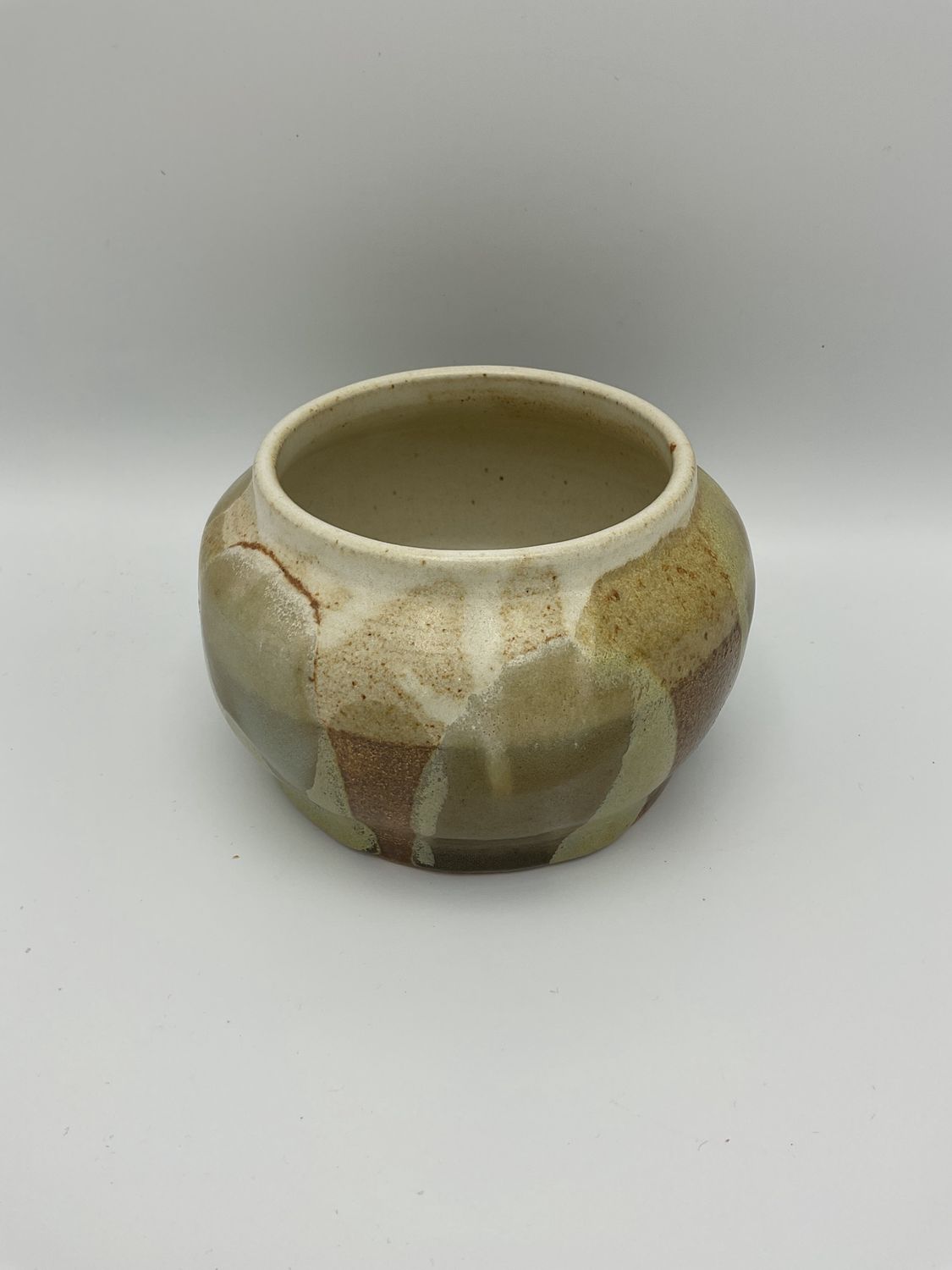 K.M. Abstract Shapes Design Bowl Vase
