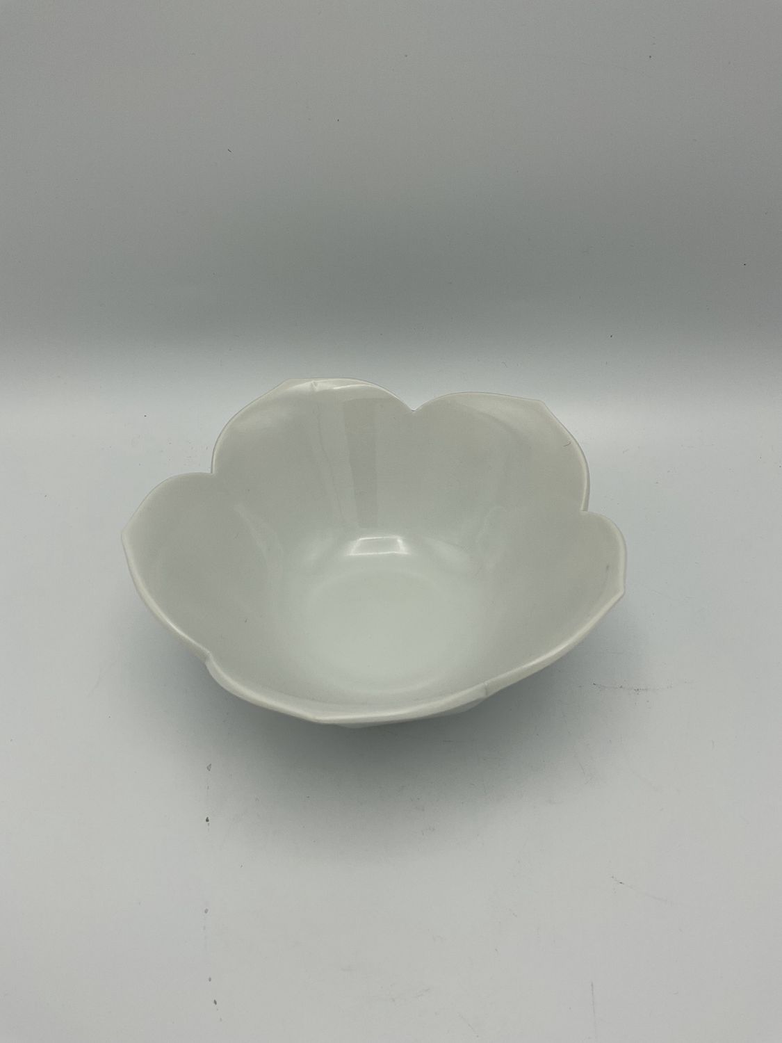 White lotus porcelain bowls