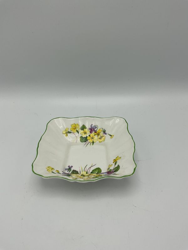 Royal Albert no 843317 candy dish