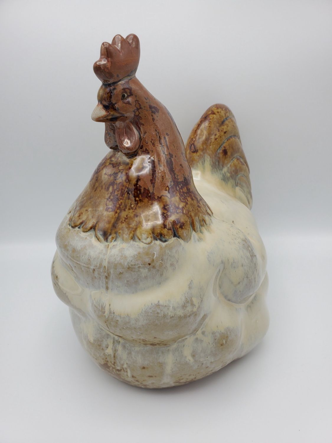 Hen / chicken ceramic
