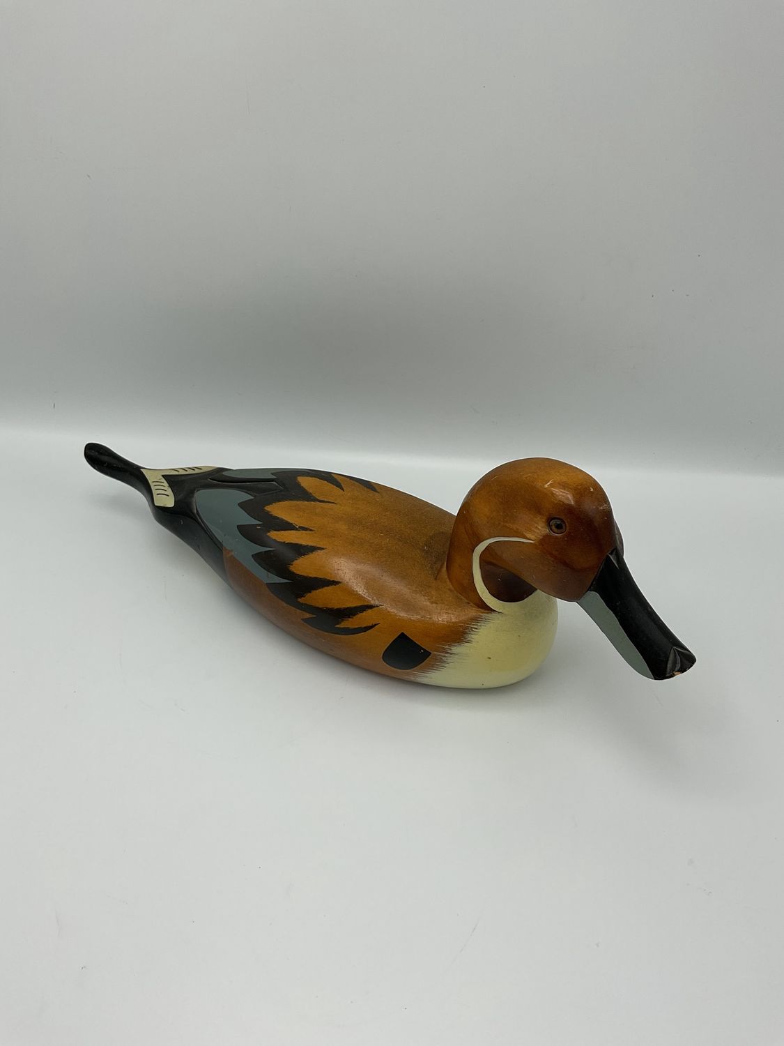 Decoy duck wood