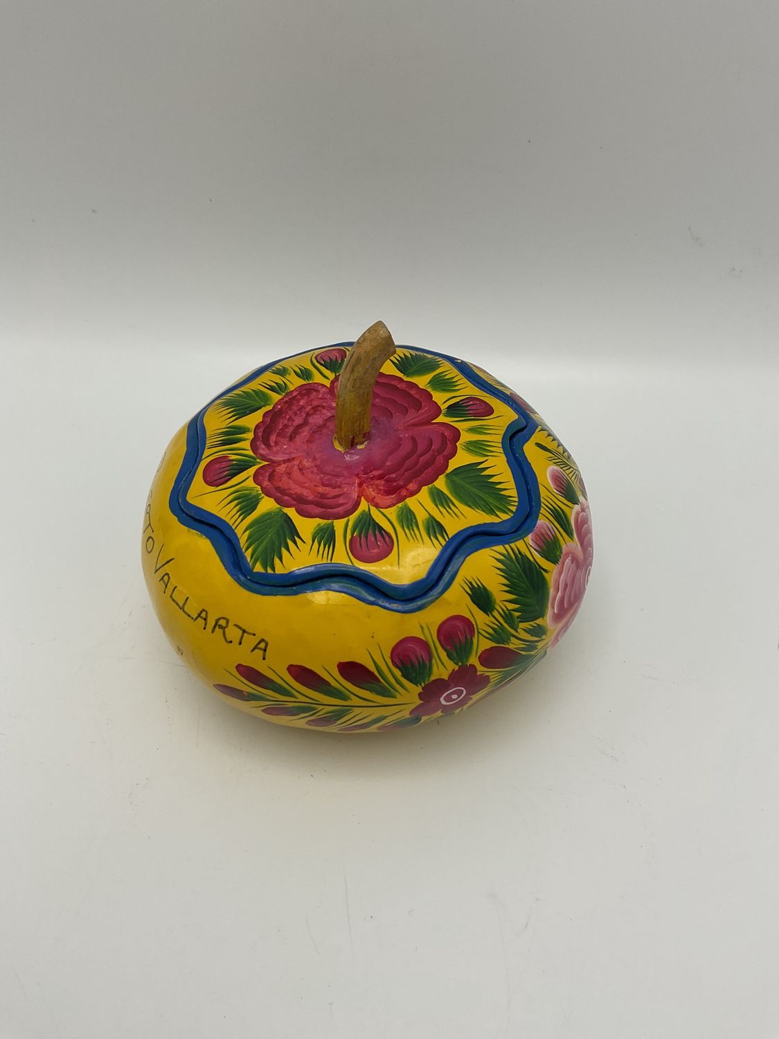 Gourd jar hand painted