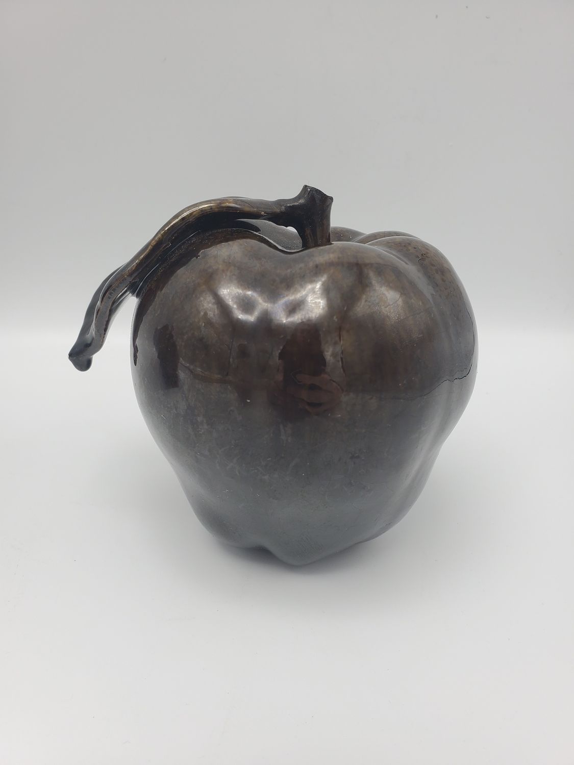 Apple, oxblood