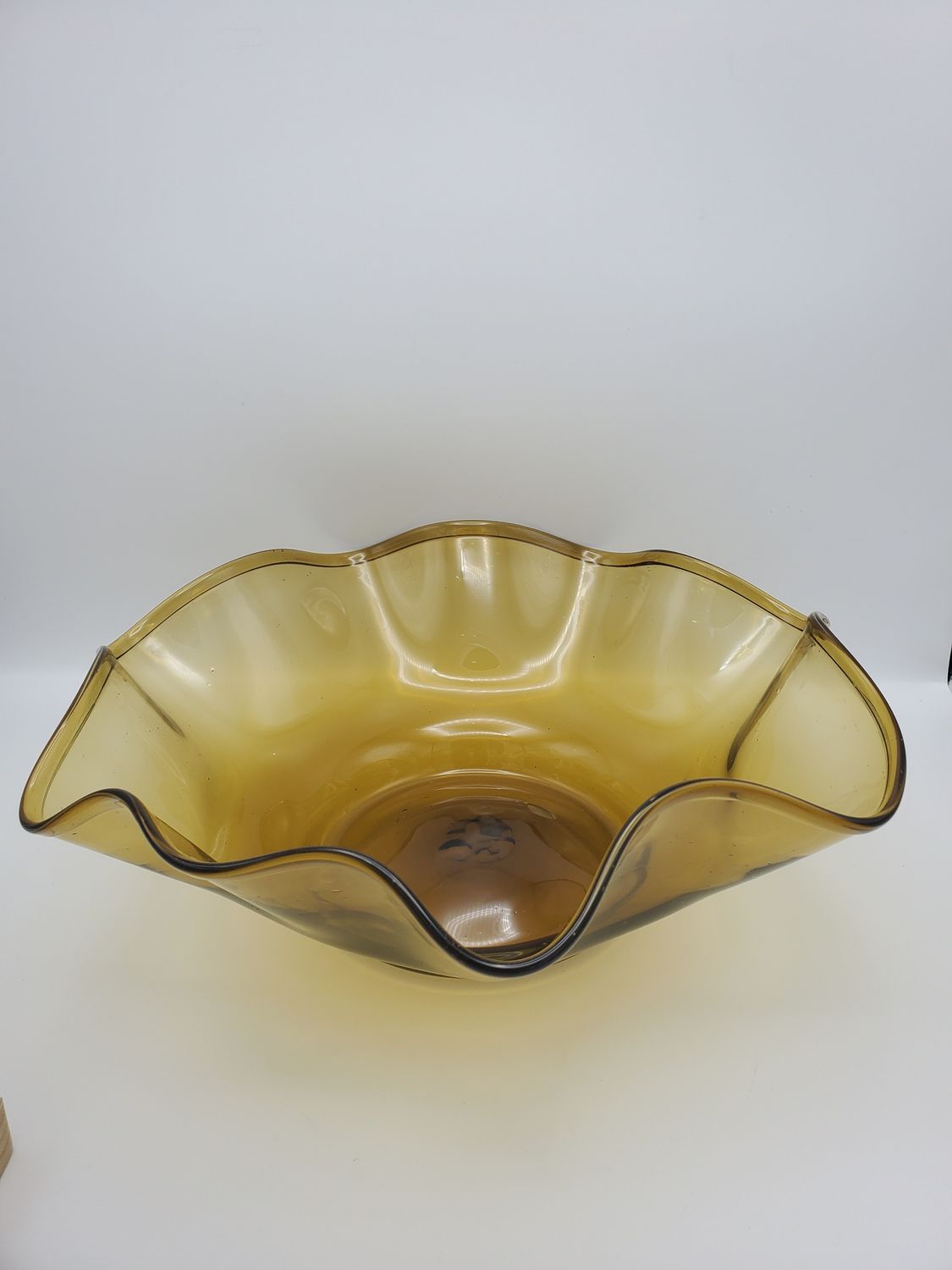 Large Hand-Formed Amber Ruffled Glass Centerpiece Bowl